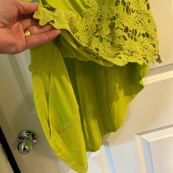 Chartreuse Cold Shoulder Tunic, L - Picture 4 of 8